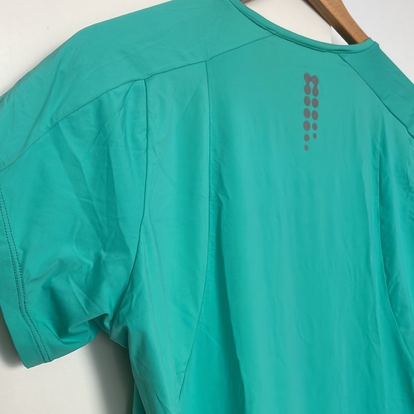 SUGOI Short Sleeve Athletic Top - Picture 5 of 5